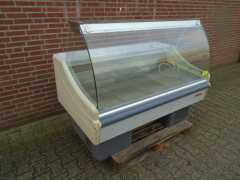 Arneg koel vitrine 1600 breed.